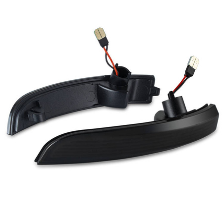 Kierunkowskazy dymione standard do Ford Kuga II w lusterka